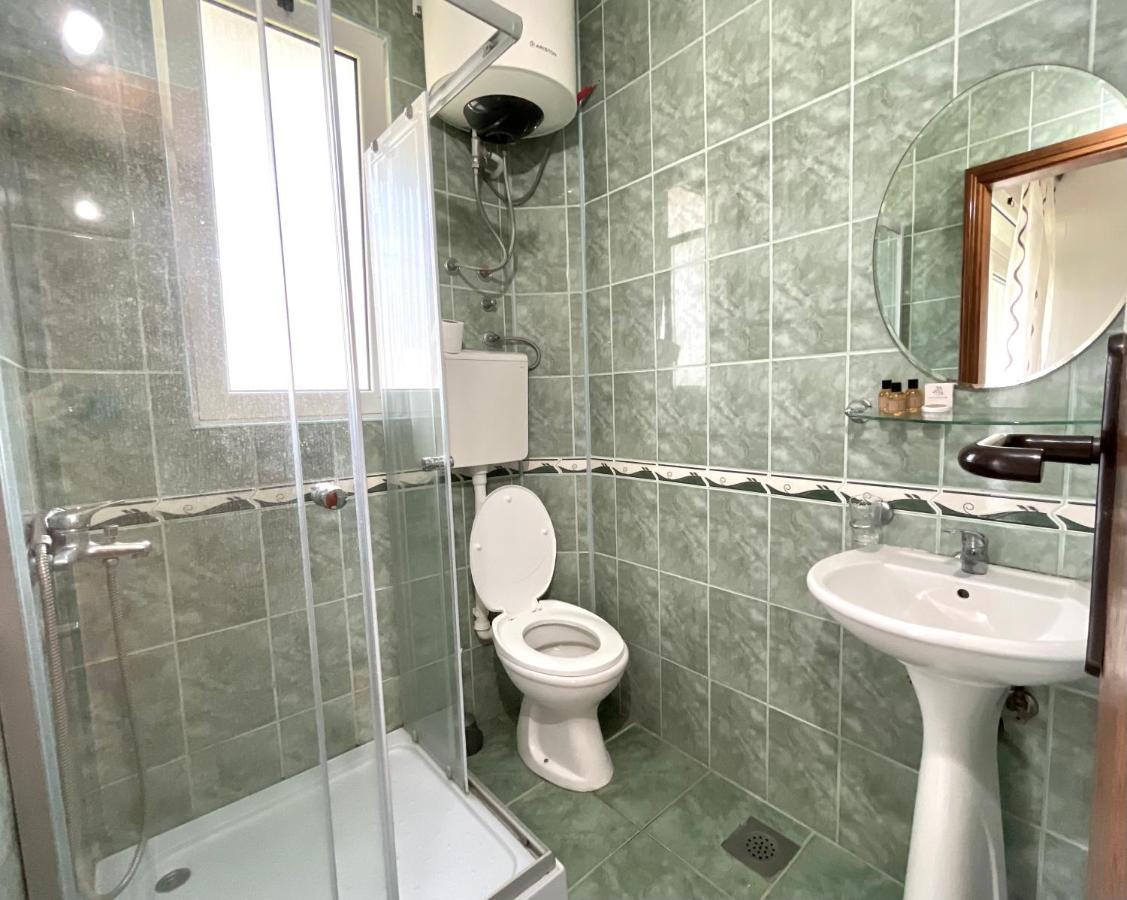 Apartments Flamingo Ulcinj Exterior photo